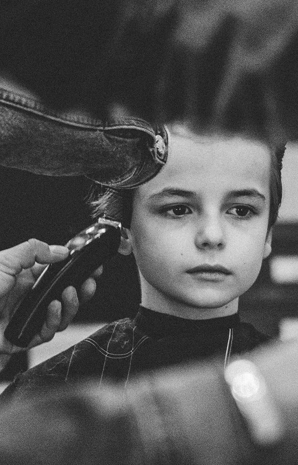 Coupe et rasage traditionnel chez Bien Raser barbier à Cannes depuis 2018